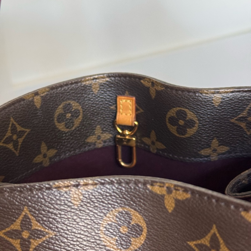 Louis Vuitton Classic Monogram Brown Tote - Picture 7 of 13